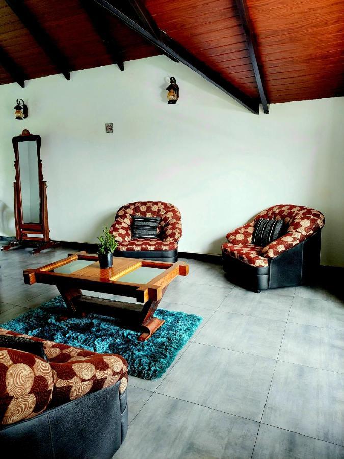 Misthill Rest - Lavish Villa Нувара-Элия Экстерьер фото